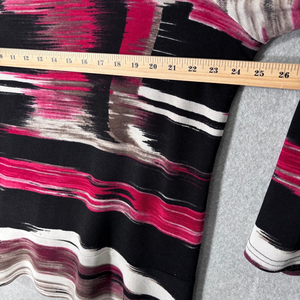 Maggie Southwest Artsy Knit Tunic Top Size 20‎ Red Black Abstract Ruffle Western - Picture 8 of 9